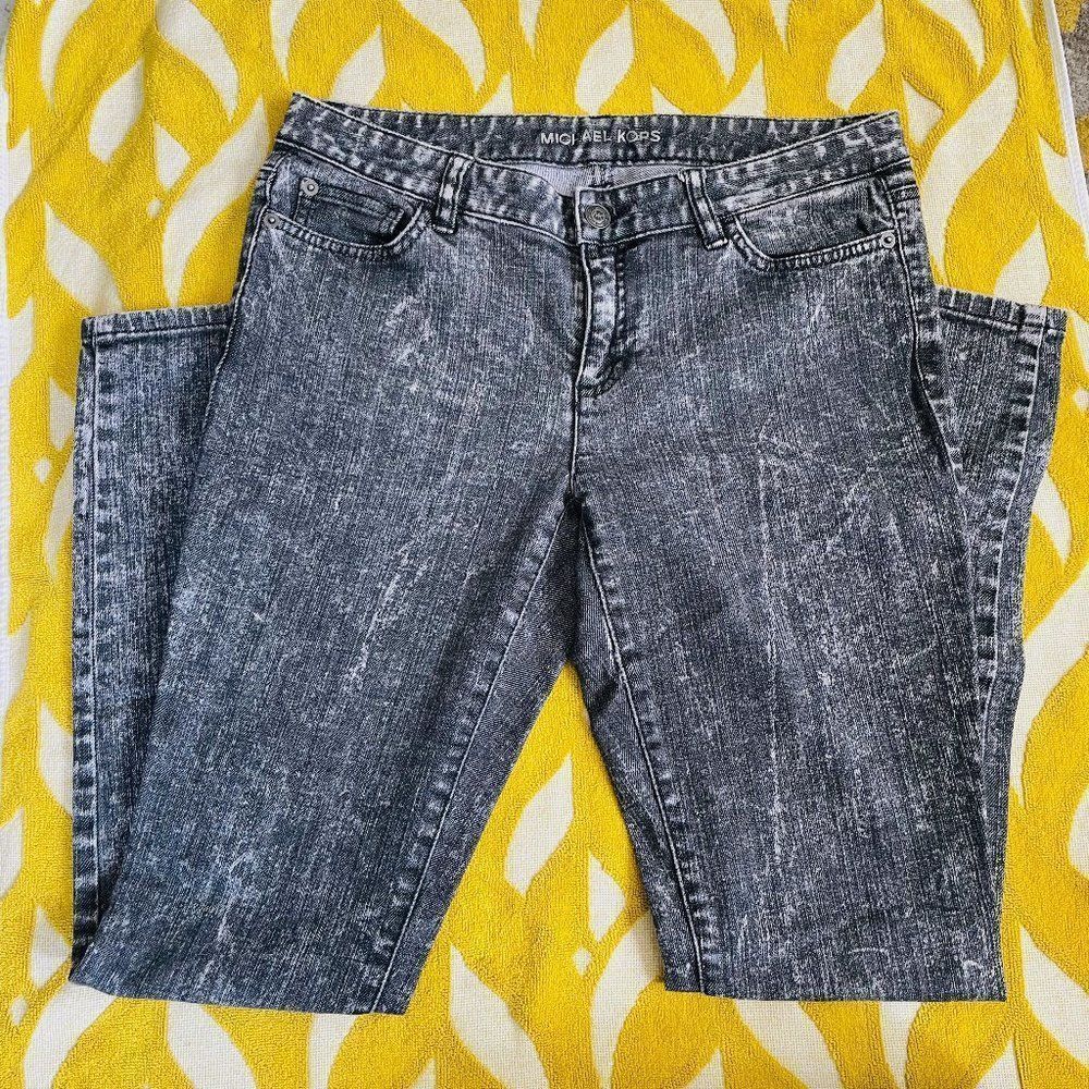 Michael Kors acid wash/ gray denim jeans. size 6